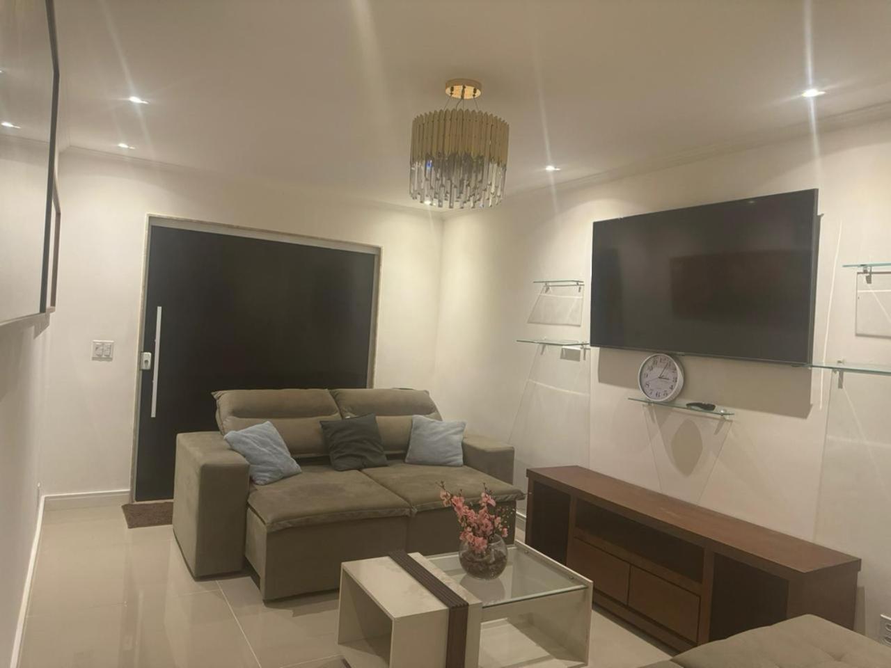 3 Residencial Apartment